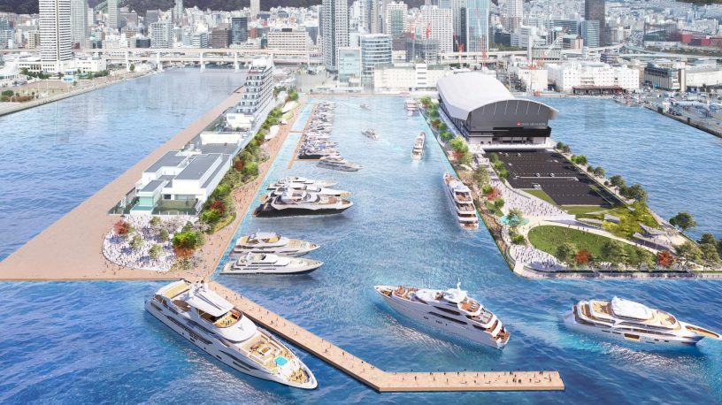 Super Yacht Base Kobe marina between Shinko Pier 1 and Pier 2