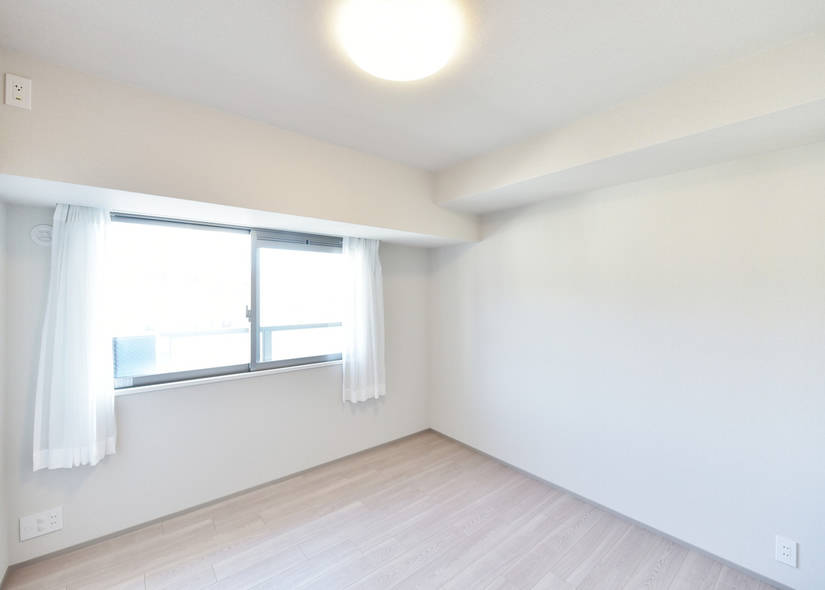 Laurel Tor Square Room 1304