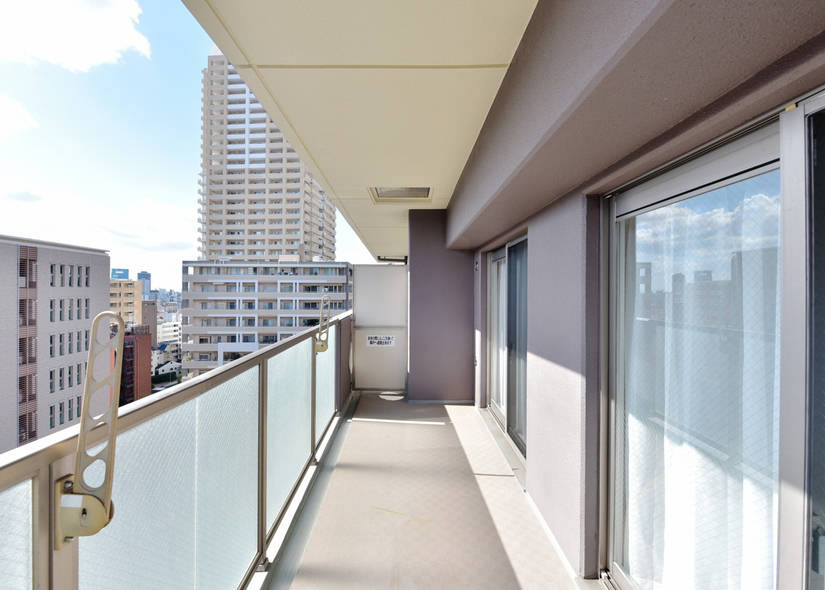 Laurel Tor Square Room 1304