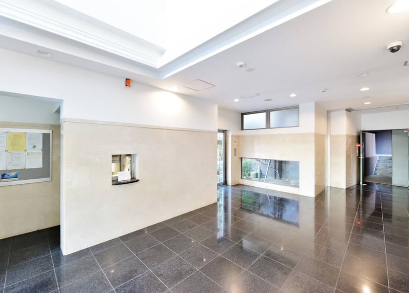 Laurel Tor Square Room 1304