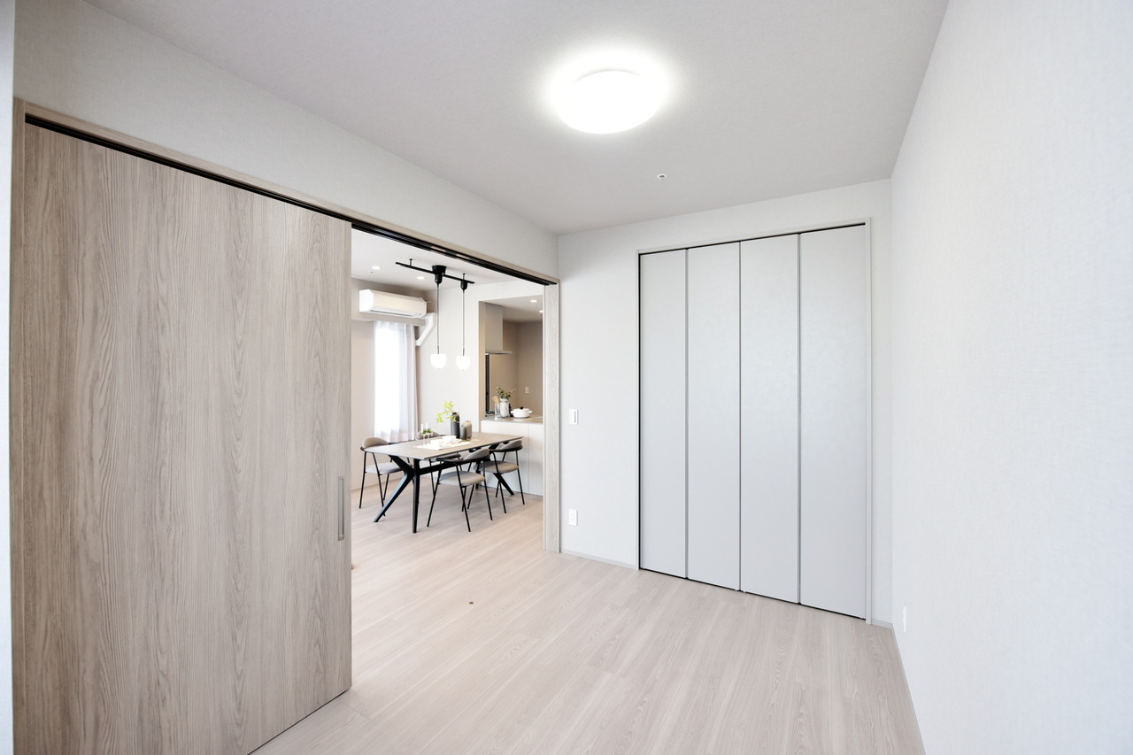 Wellith Uehommachi Laurel Tower