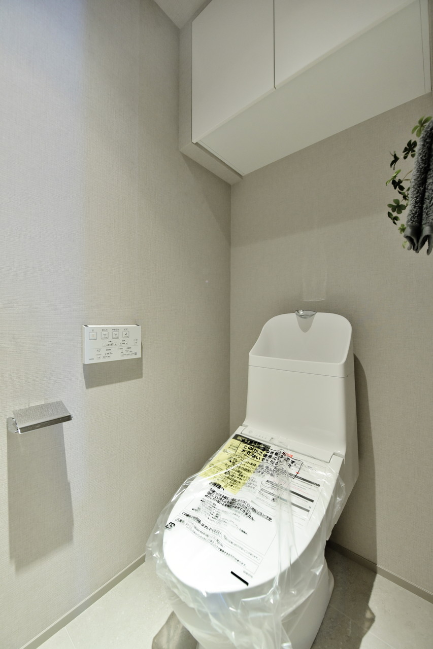 Wellith Uehommachi Laurel Tower