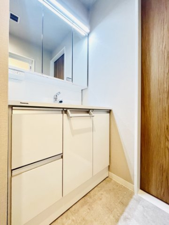 Lions Mansion Sumiyoshigawa