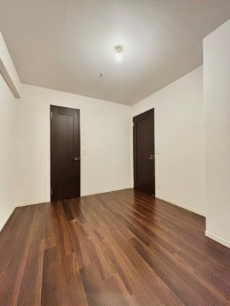 Senri Chuo Air Hills