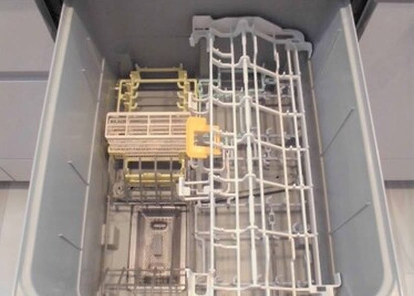 Wacolle Feriz Nishi-Okamoto