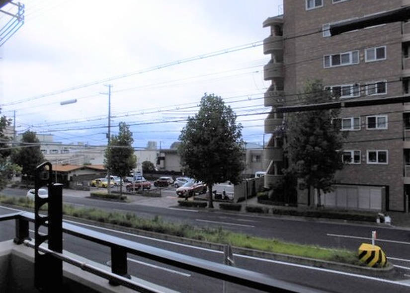 Wacolle Feriz Nishi-Okamoto