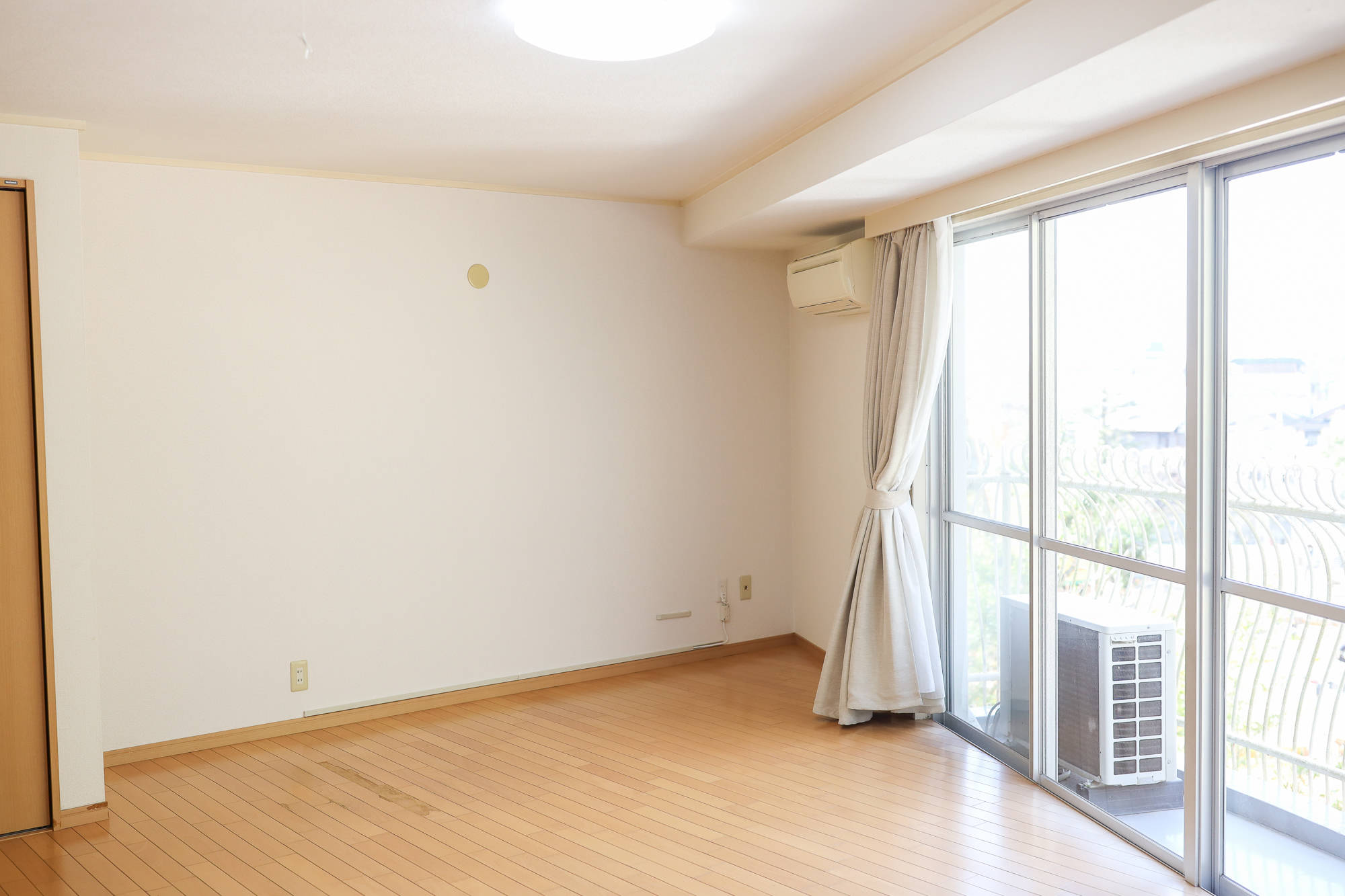 Dai-3 Sky Mansion Kitano Room 302